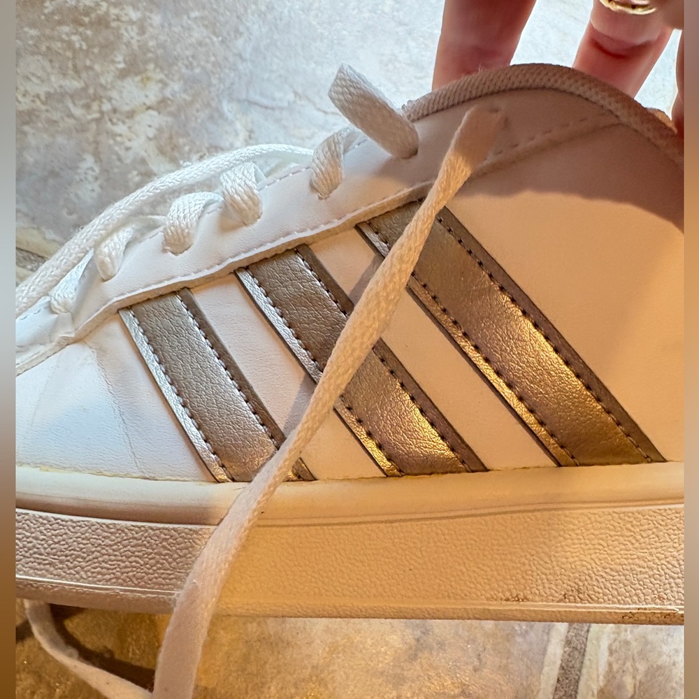 Adidas Classic White Leather Sneakers - Picture 4 of 14